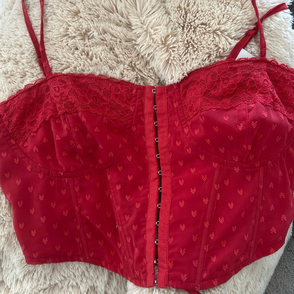Elegant Red Lace Bustier